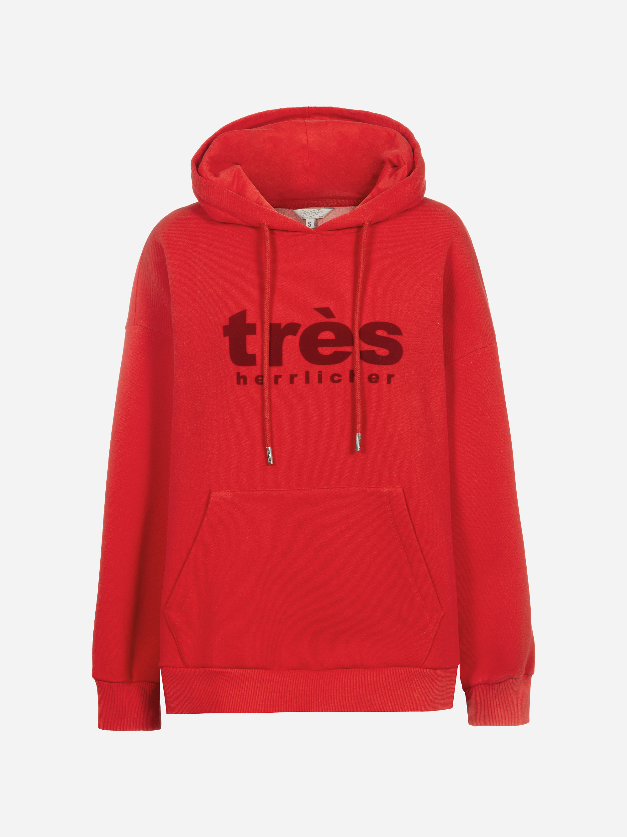 Ein leuchtend roter Kapuzenpulli mit einer Vordertasche und einer Kapuze. Auf der Brust steht in großen schwarzen Buchstaben das Wort très und darunter ein kleinerer Text.