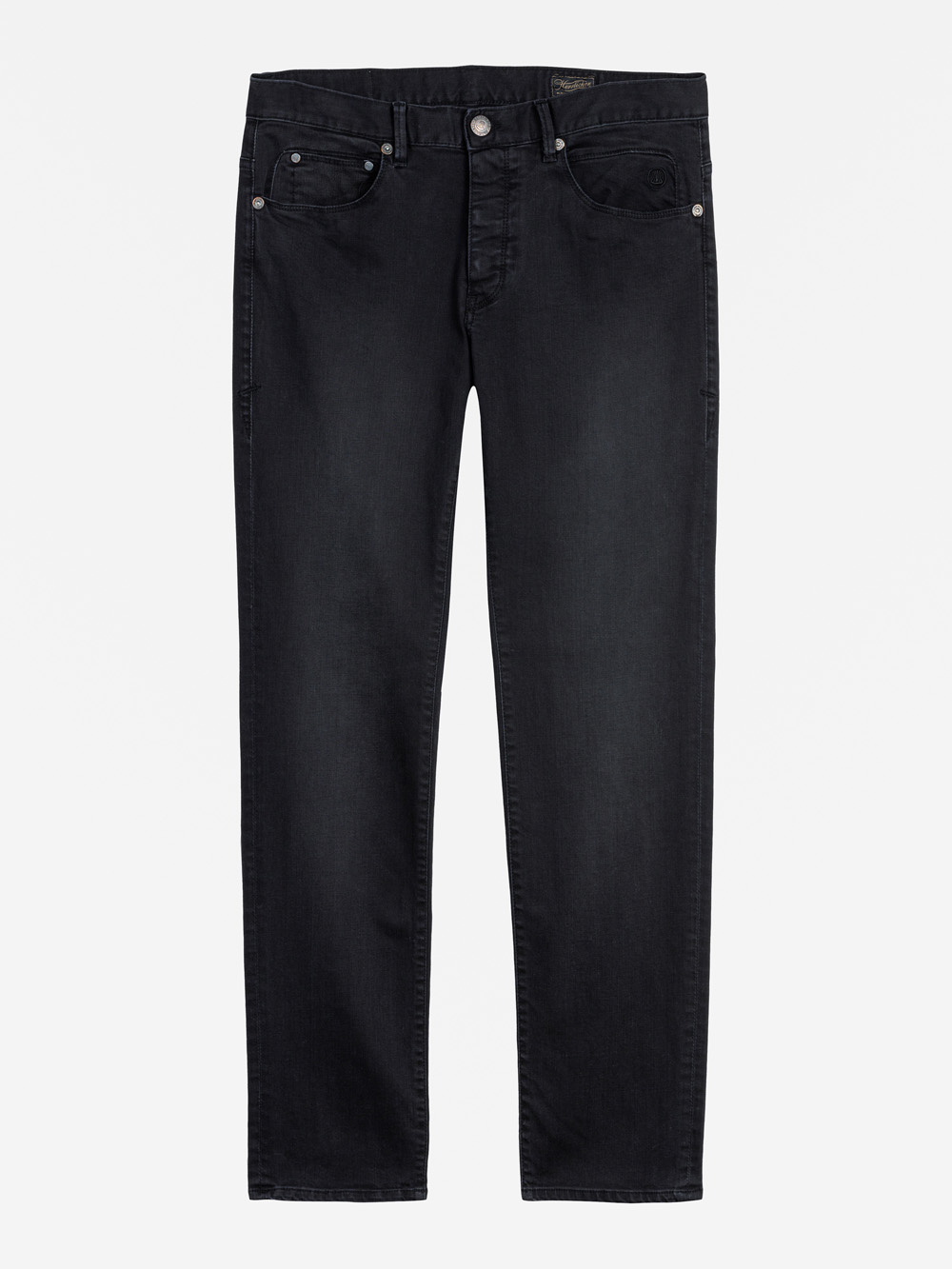 Ein Paar schwarze Slim-Fit-Jeans, die flach vor einem weißen Hintergrund präsentiert werden. Die Jeans hat ein klassisches Five-Pocket-Design mit silbernen Nieten und einem Knopfverschluss.