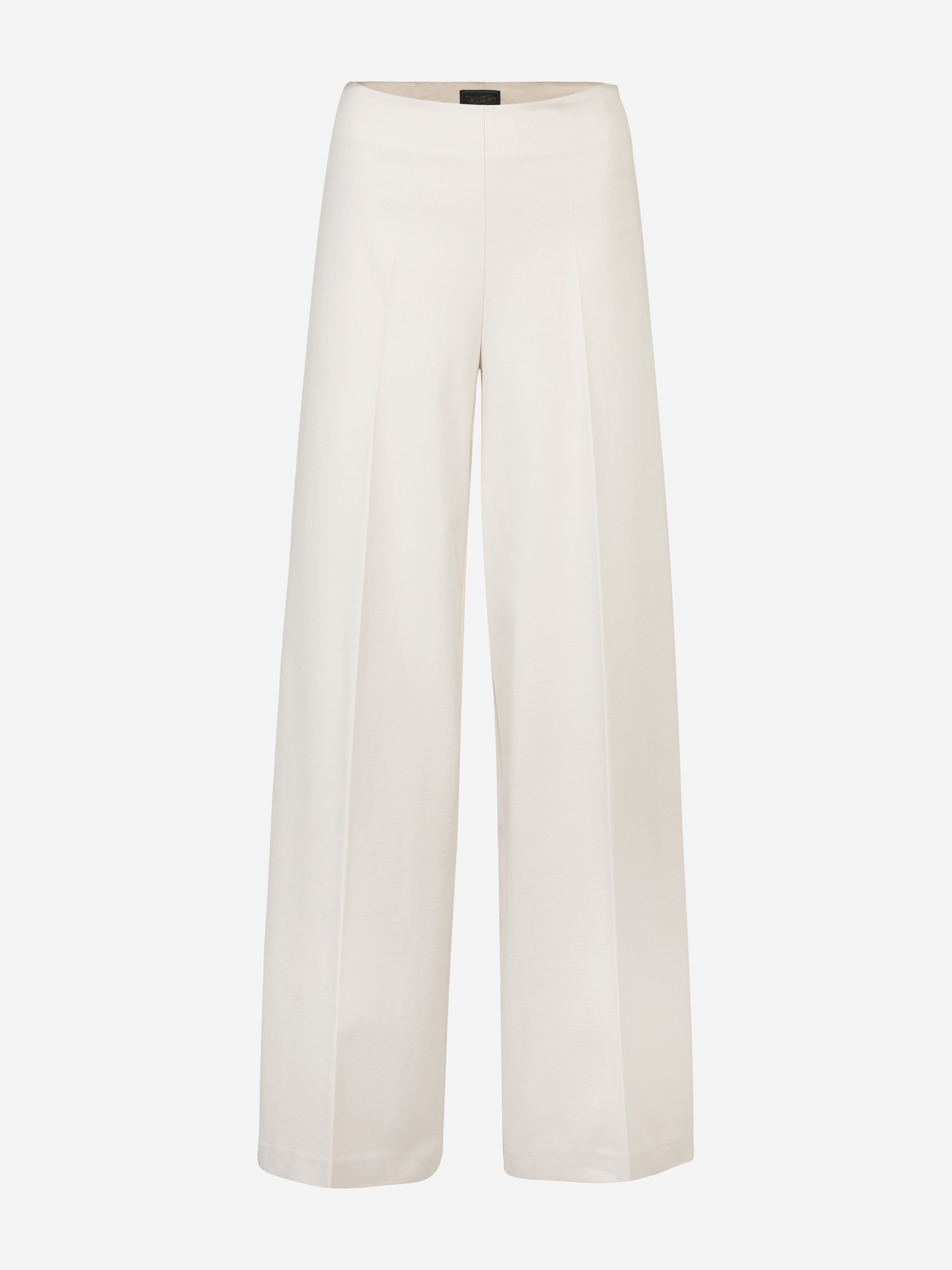 Weiße Hose mit weitem Bein und hoher Taille, mit Falten auf der Vorderseite, ohne sichtbare Taschen oder Knöpfe, vor einem einfarbig weißen Hintergrund.