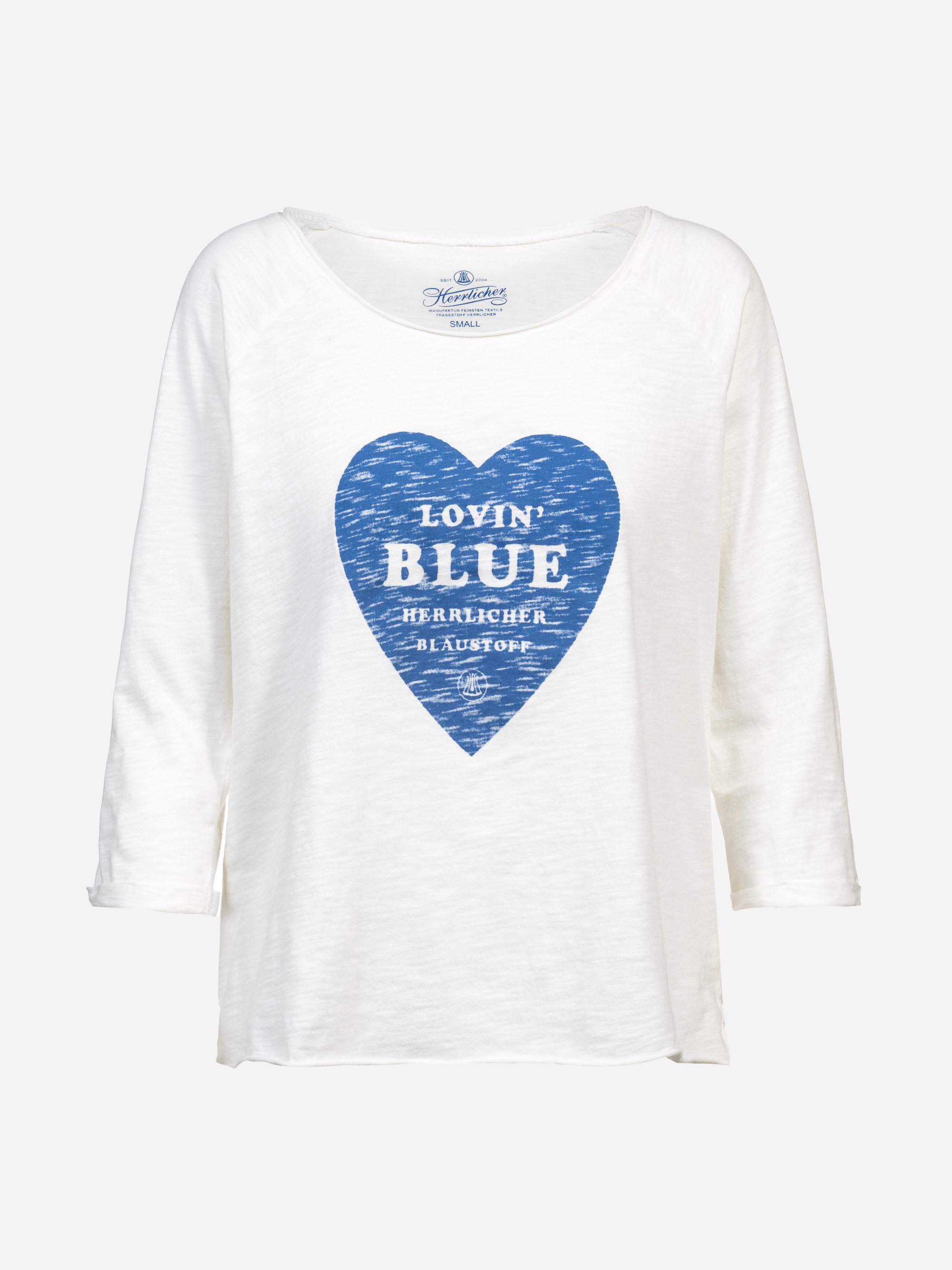 Ein weißes Langarmshirt mit einer großen blauen Herzgrafik auf der Vorderseite und der Aufschrift Lovin Blue Herrlicher Blaukopf in weißer Schrift innerhalb des Herzens.