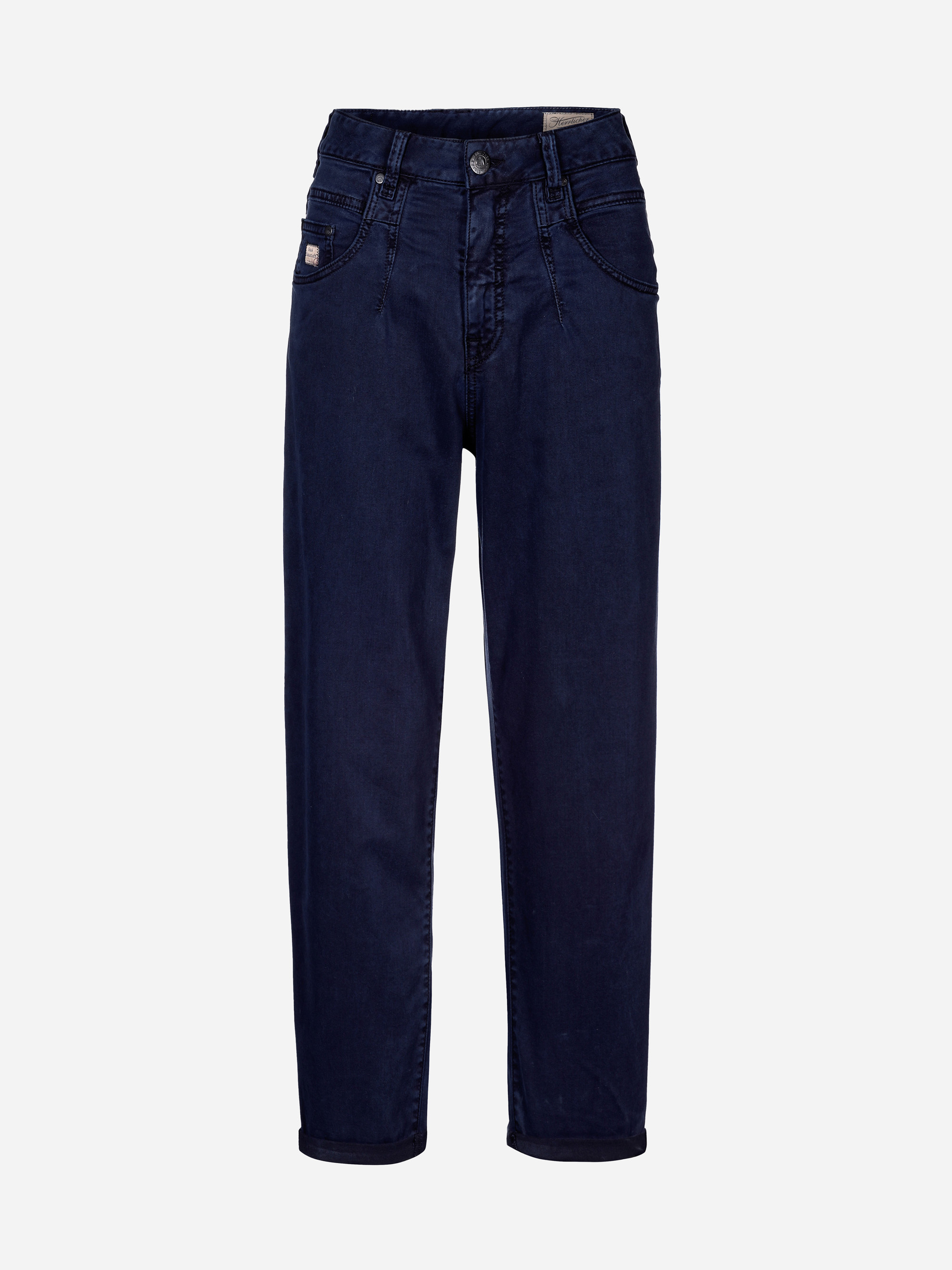 Ein Paar dunkelblaue Jeans mit geradem Bein, Taschen auf der Vorder- und Rückseite, einem Knopf- und Reißverschluss und dezenten Nähten auf weißem Hintergrund.